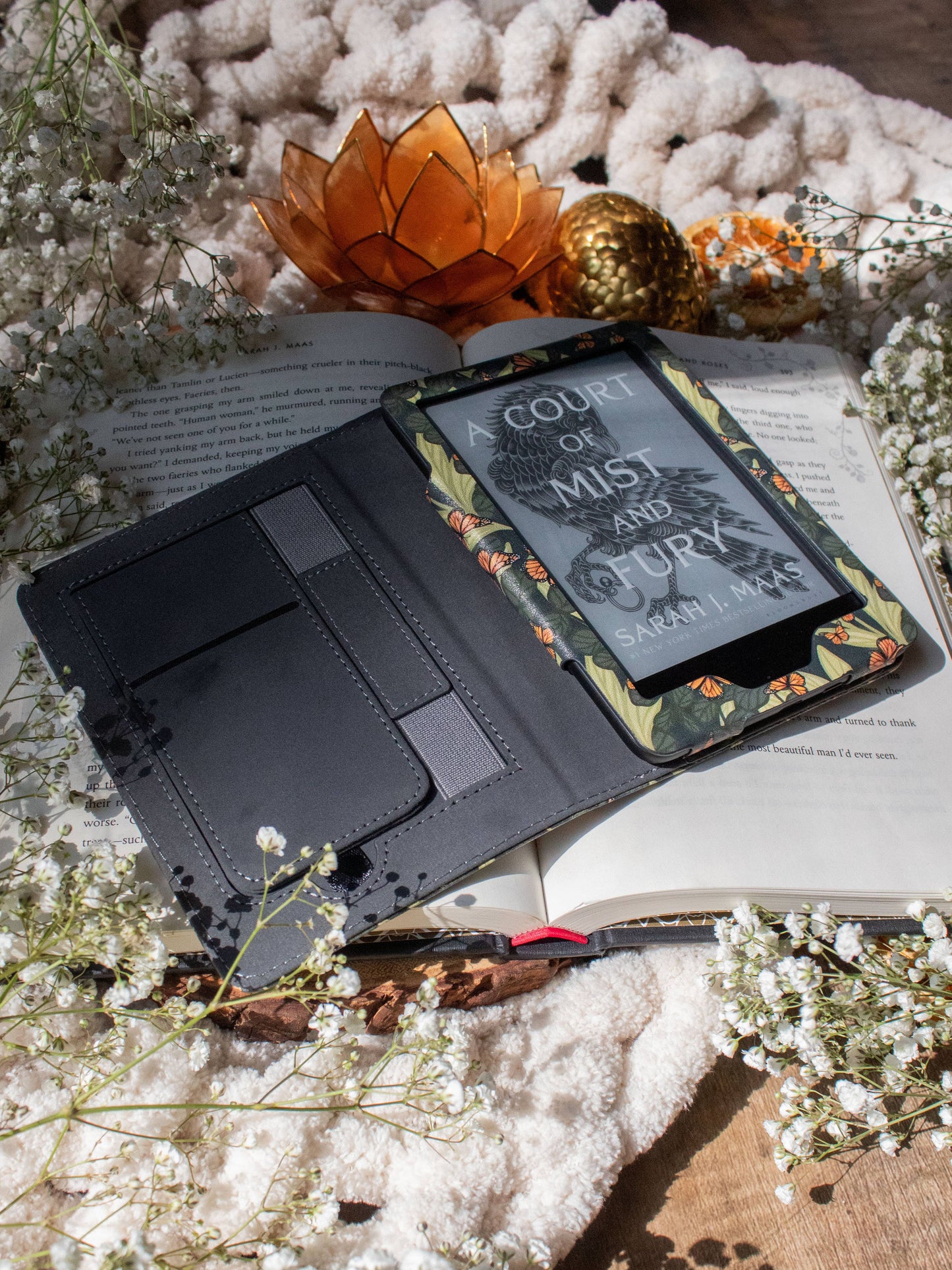 Kindle Paperwhite 11/12th Gen Case - Butterfly Garden