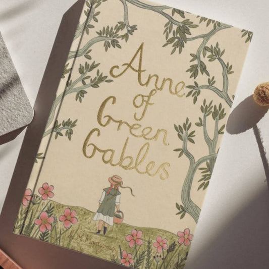 Anne of Green Gables - Collector's Edition by L. M. Montgomery